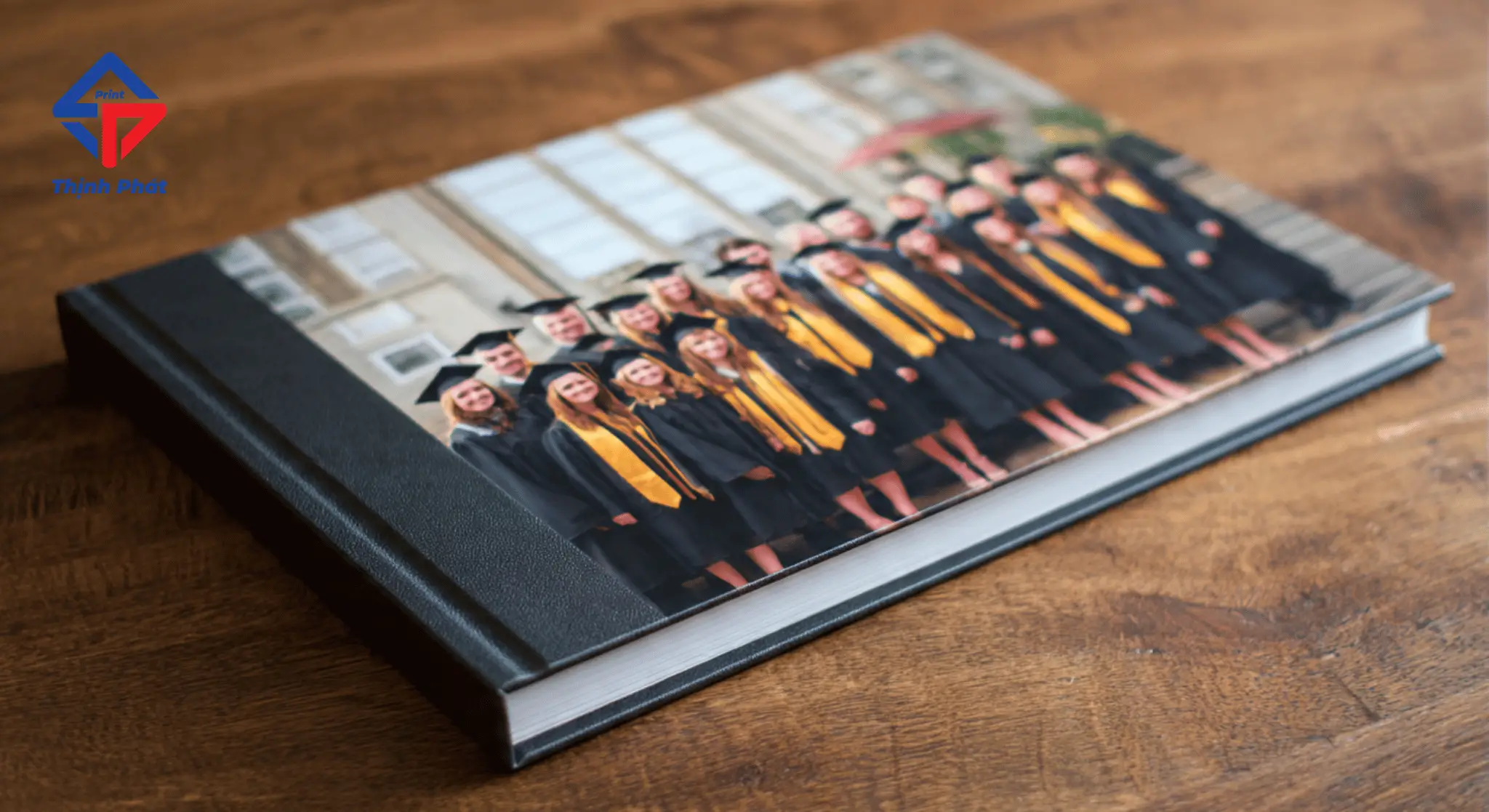 Các Loại Photobook Kỷ Yếu Hot Trend Nhất 2026